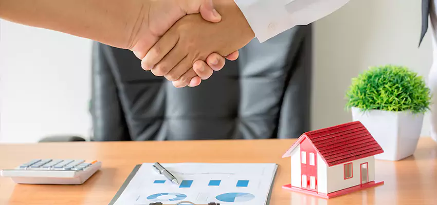 How We Determine Your Avoid Foreclosure Offer in Ronkonkoma, New York?