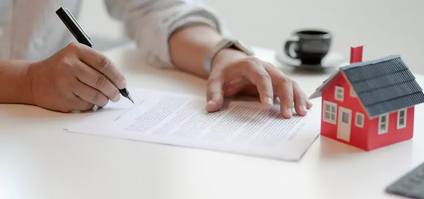 How We Calculate Your Sell House in Foreclosure Offer in Ronkonkoma, New York?