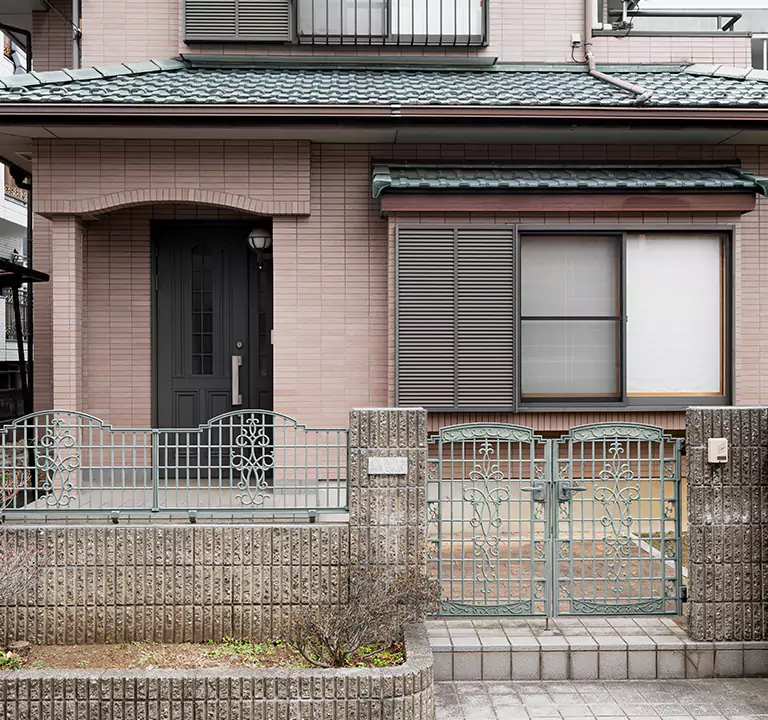 The Most Trusted Company to Sell Damaged House in Ronkonkoma