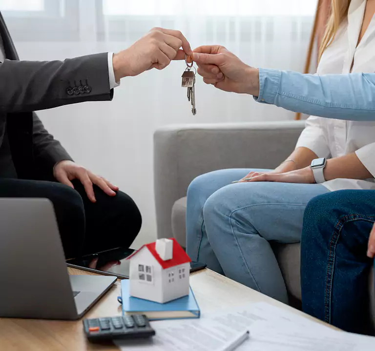 The Top Notch Company to Sell House in Rough Neighborhood for Cash in Ronkonkoma, NY